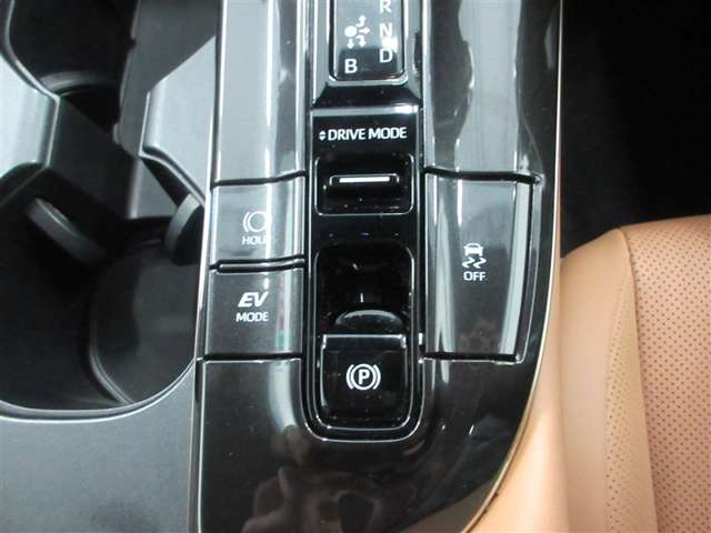 Toyota Crown Sport 10