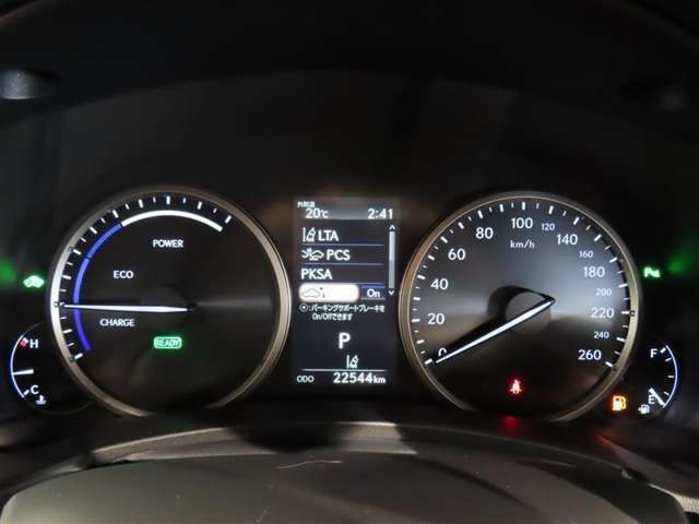 Lexus NX 6