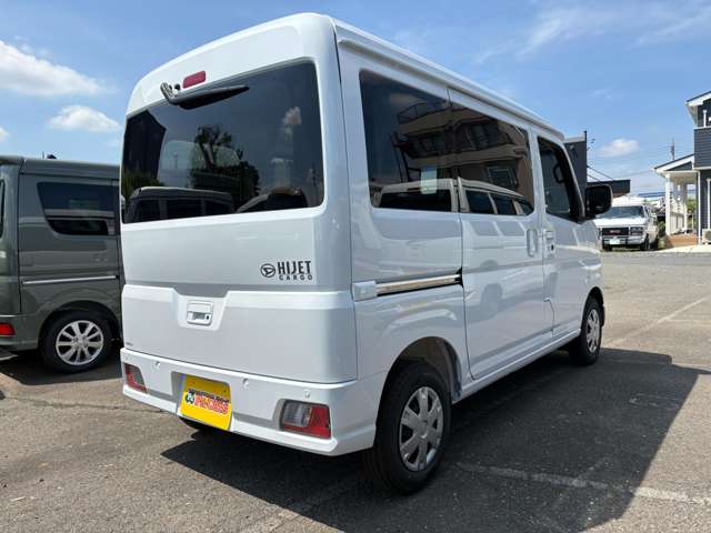 Daihatsu Hijet Cargo 9