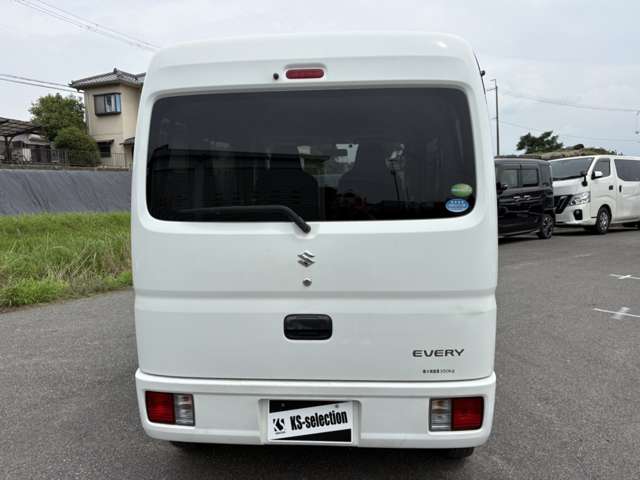 Suzuki Every 11