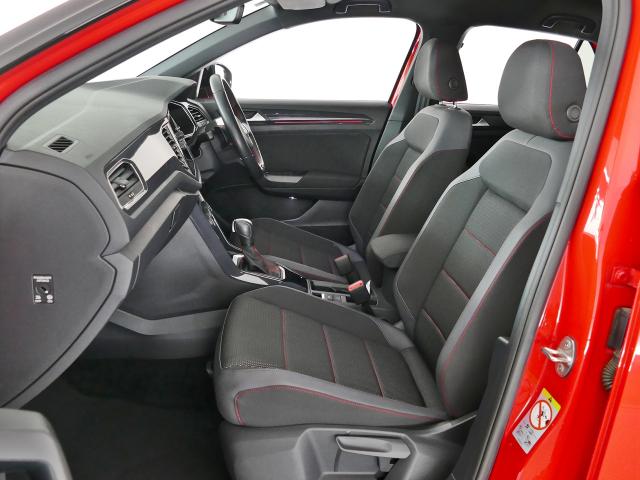 Volkswagen T-Roc 12
