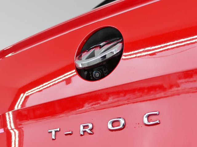 Volkswagen T-Roc 10
