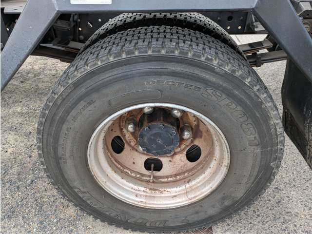 Mitsubishi Fuso Canter 12