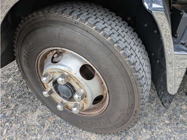 Mitsubishi Fuso Canter 10
