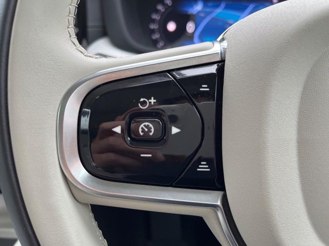 Volvo XC60 11
