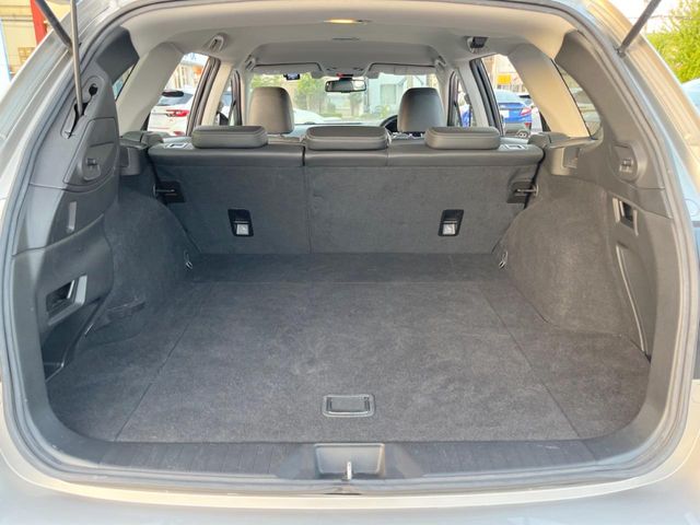 Subaru Legacy Outback 10