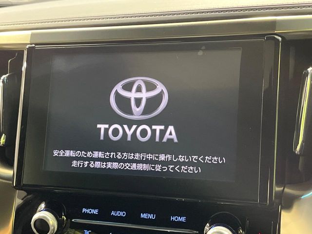 Toyota Alphard 6
