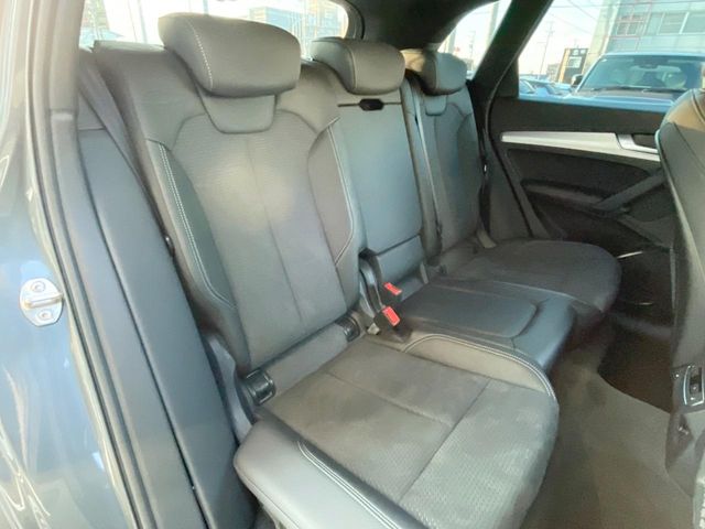 Audi Q5 8