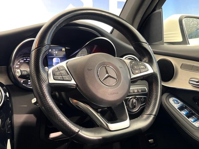 Mercedes-Benz GLC 11