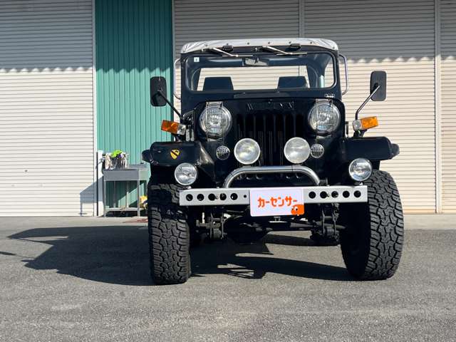 Mitsubishi Jeep 2
