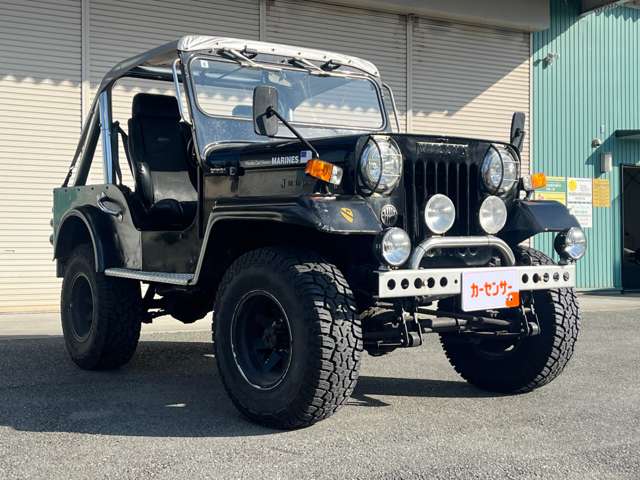 Mitsubishi Jeep 3