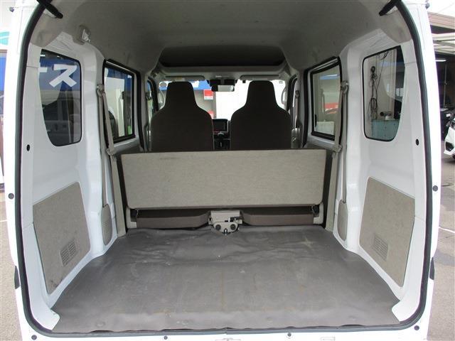Nissan NV100 Clipper 10