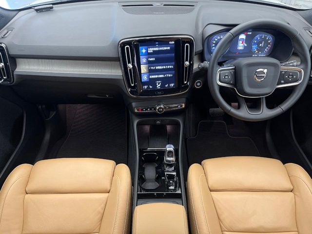 Volvo XC40 2