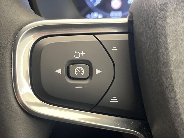 Volvo XC40 10