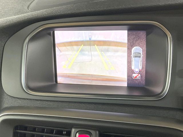 Volvo V40 Cross Country 8