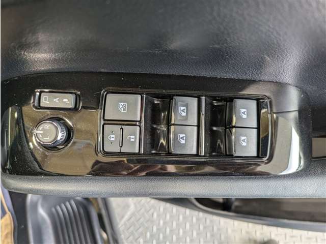 Toyota Alphard 10