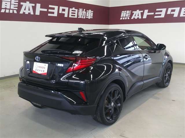 Toyota C-HR 6