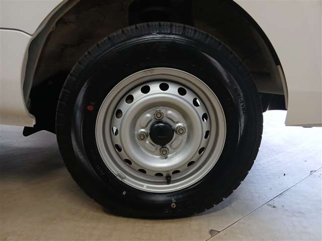 Daihatsu Hijet Truck 6