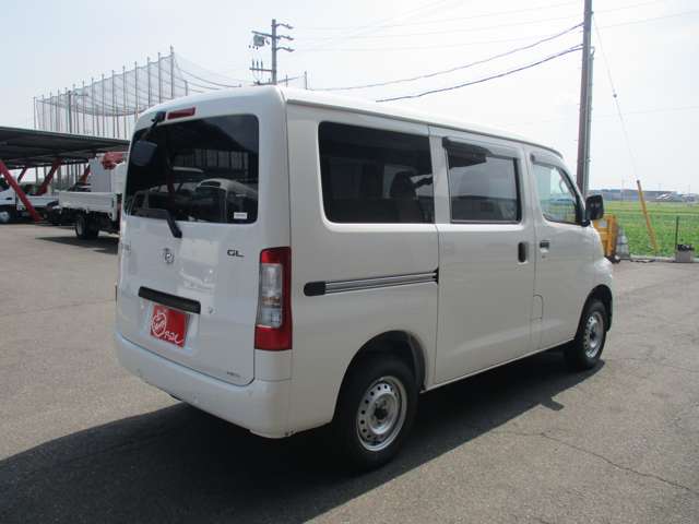 Toyota Town Ace Van 5