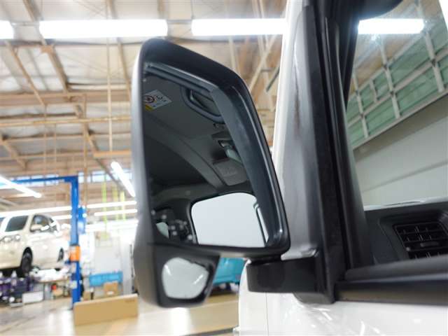 Daihatsu Hijet Cargo 9
