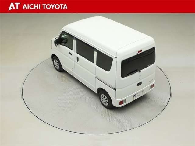 Suzuki Every 12