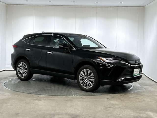 Toyota Harrier 3