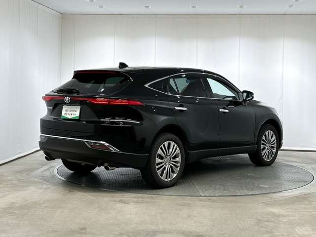 Toyota Harrier 6