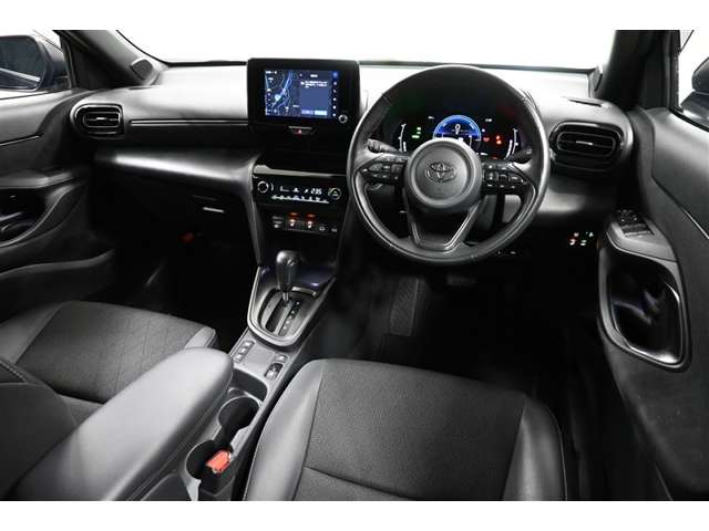 Toyota Yaris Cross 4