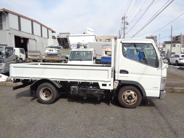 Mitsubishi Fuso Canter 3