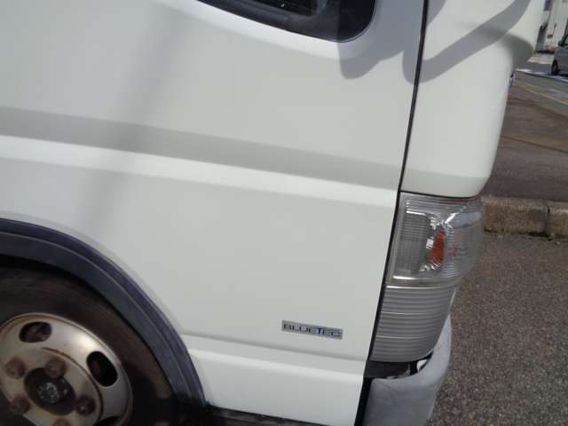 Mitsubishi Fuso Canter 6