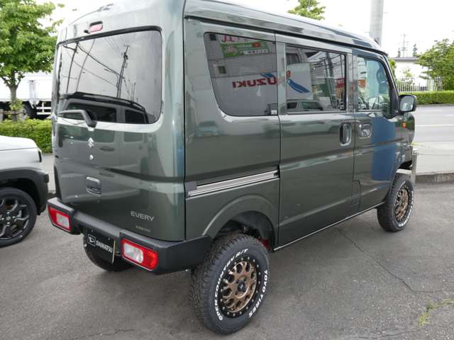 Suzuki Every 4