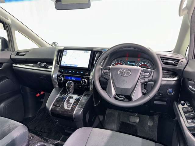 Toyota Vellfire 9