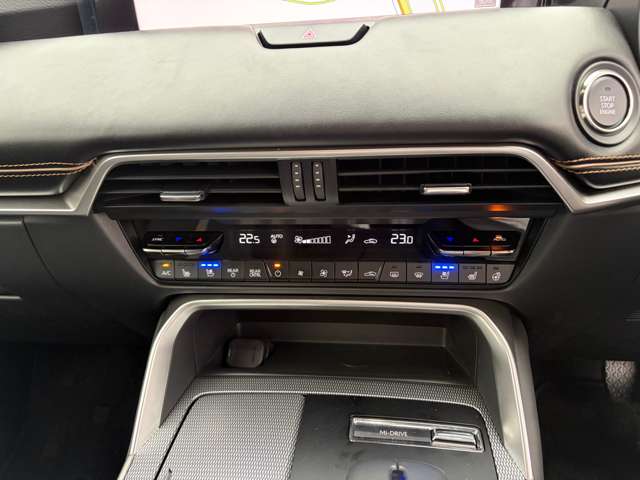 Mazda CX-80 4