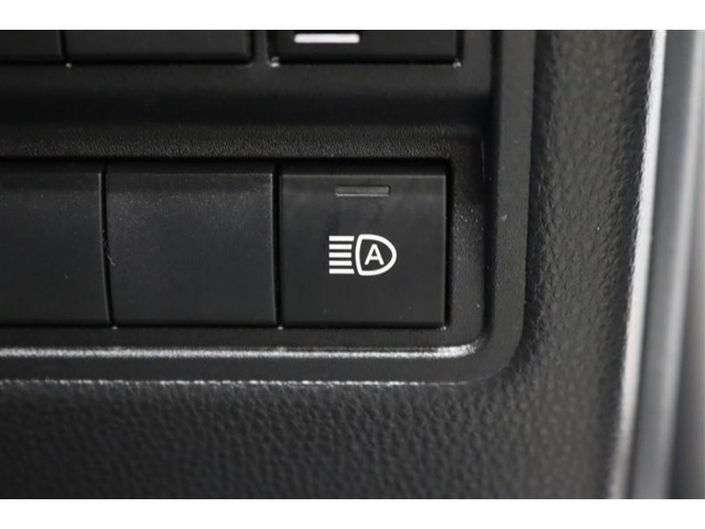Toyota Yaris Cross 12