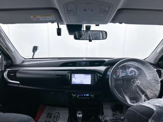 Toyota Hilux 9