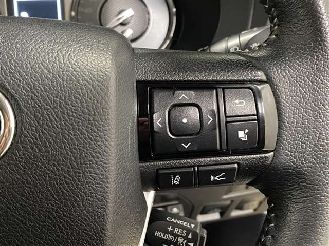 Toyota Hilux 11