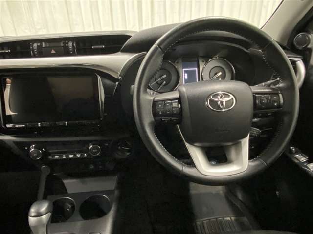 Toyota Hilux 7