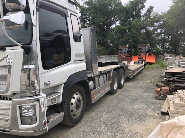 Isuzu Giga 8