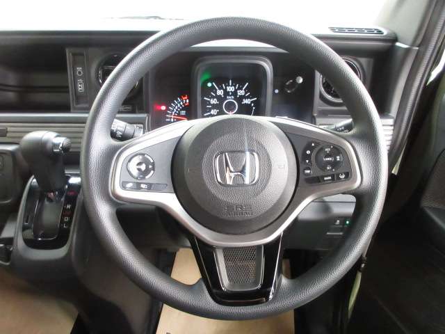Honda N-VAN 12