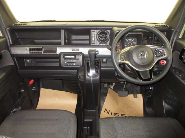 Honda N-VAN 4