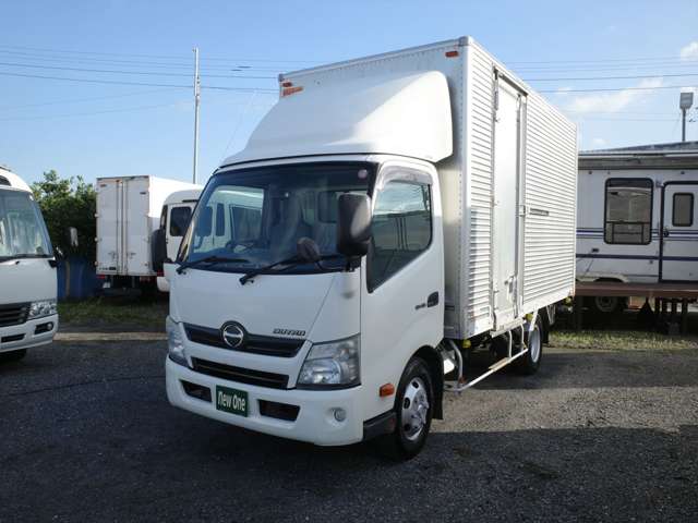 Hino Dutro 2