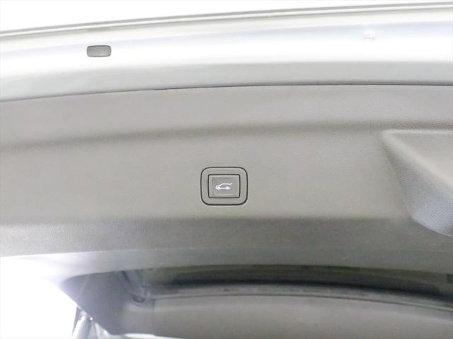 Cadillac エスカレード 11