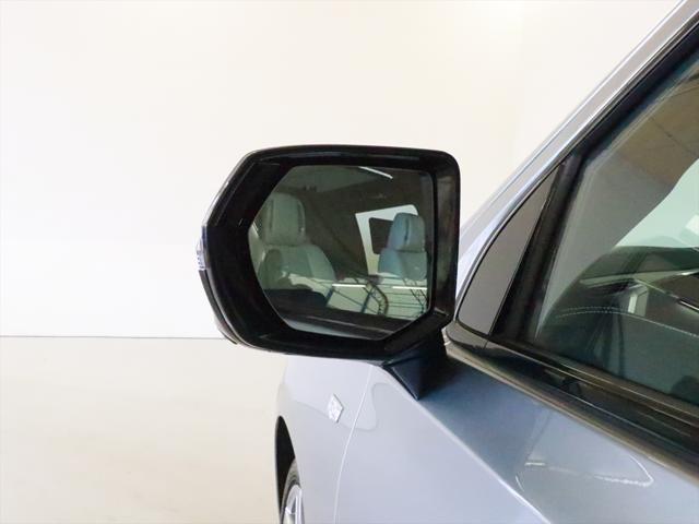 Cadillac エスカレード 6
