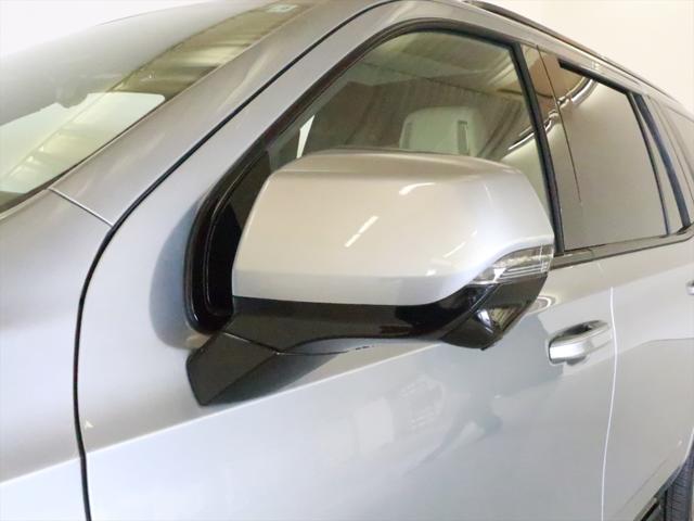 Cadillac エスカレード 7