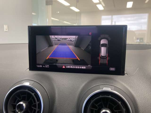 Audi Q2 6