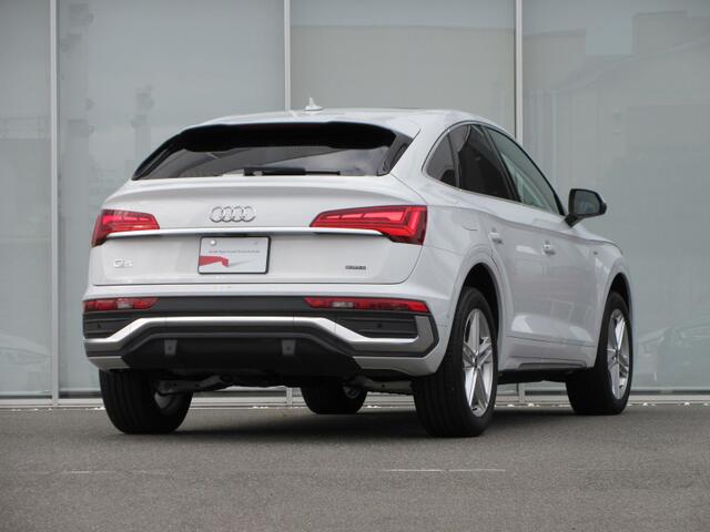 Audi Q5 Sportback 8