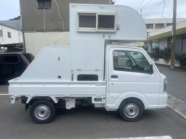 Nissan NT100 Clipper 7