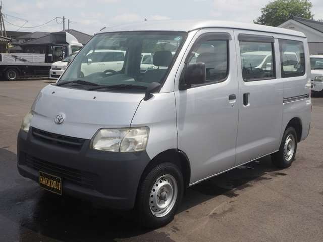 Toyota Town Ace Van 11