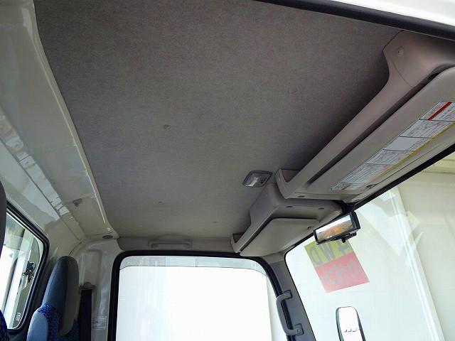 Isuzu Elf 7
