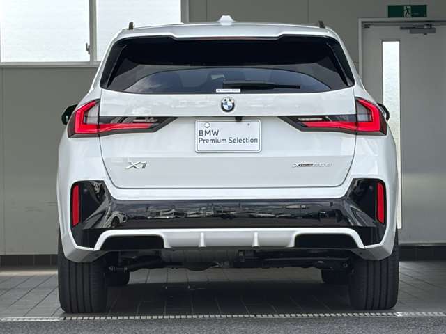 BMW X1 11
